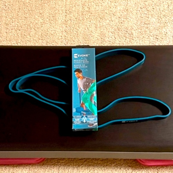 Evoke Heavy Resistance Band (NWT) - Picture 2 of 4
